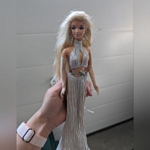 Barbie diva Doll